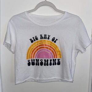 Big Ray of Sunshine White Graphic Tee with Rainbow Design | M